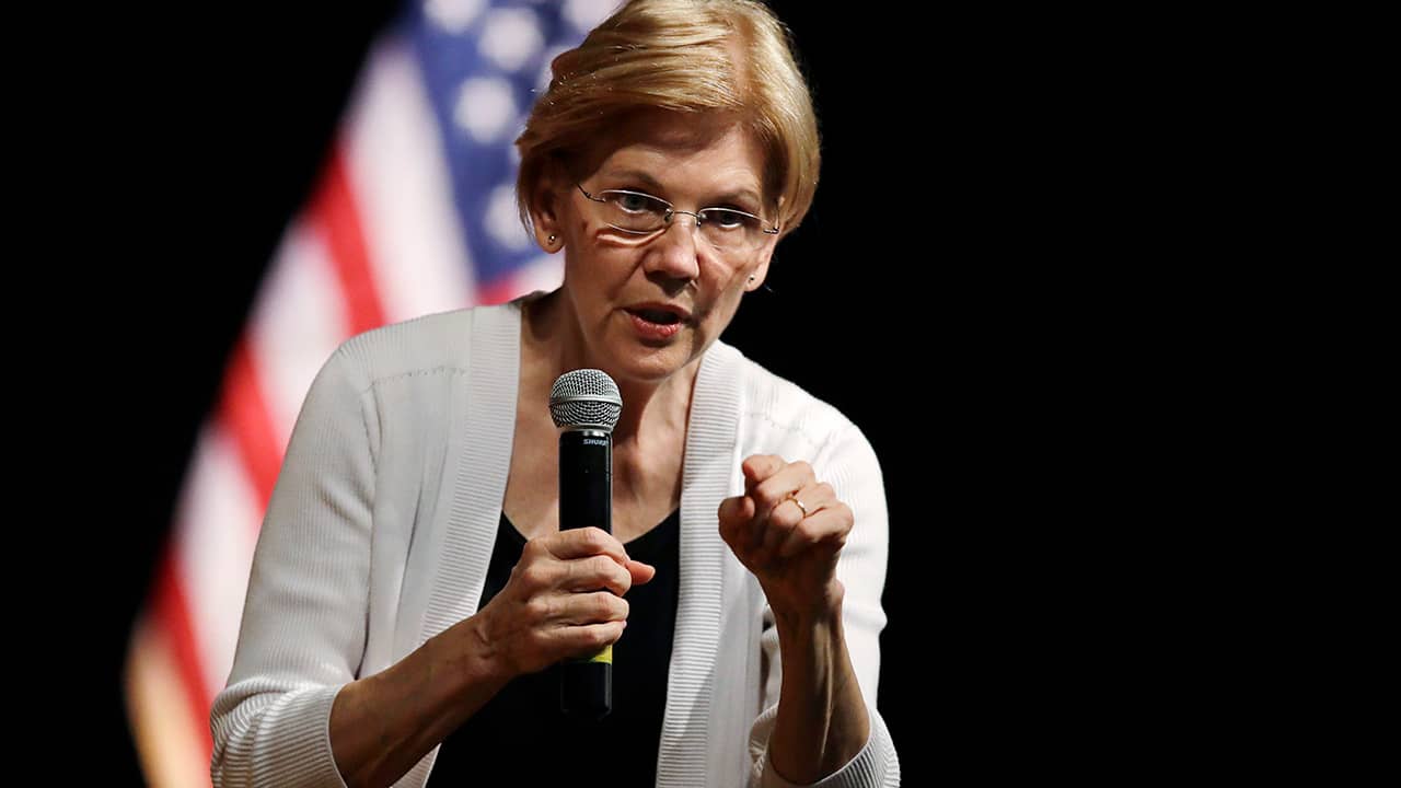 Photo of Sen. Elizabeth Warren