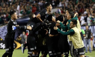 Photo of Mexico men's soccer team celebrating